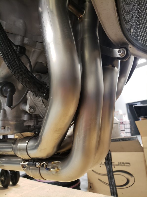 Graves Carbon Full Exhaust System for Kawasaki ZX-10RR