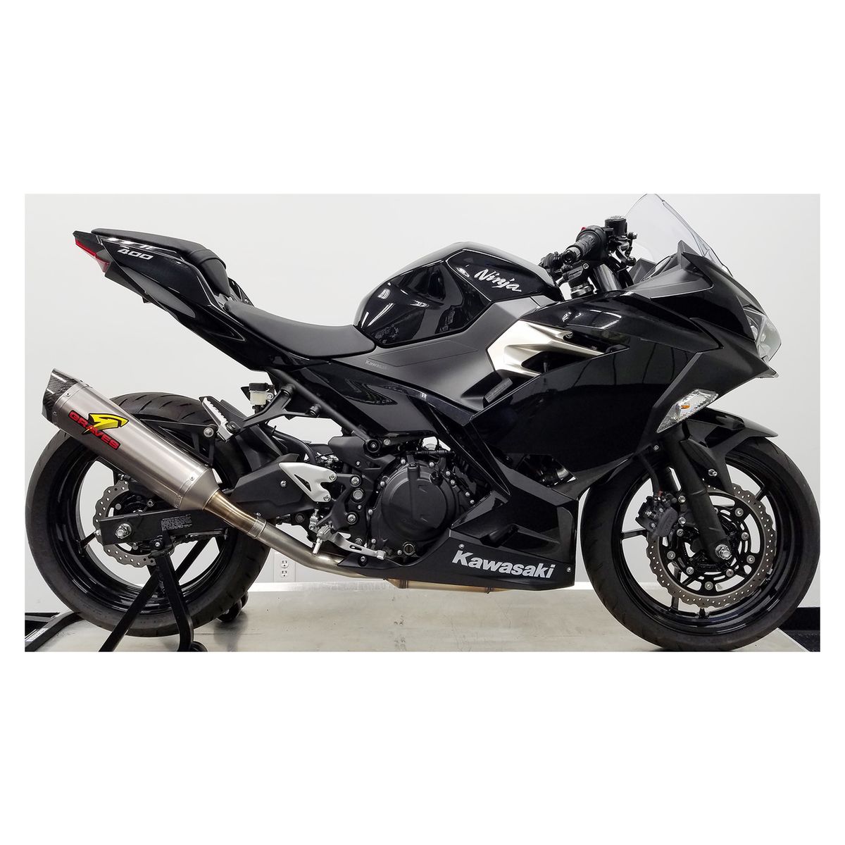 Graves Hexagonal Slip-On Exhaust for Kawasaki Ninja 400