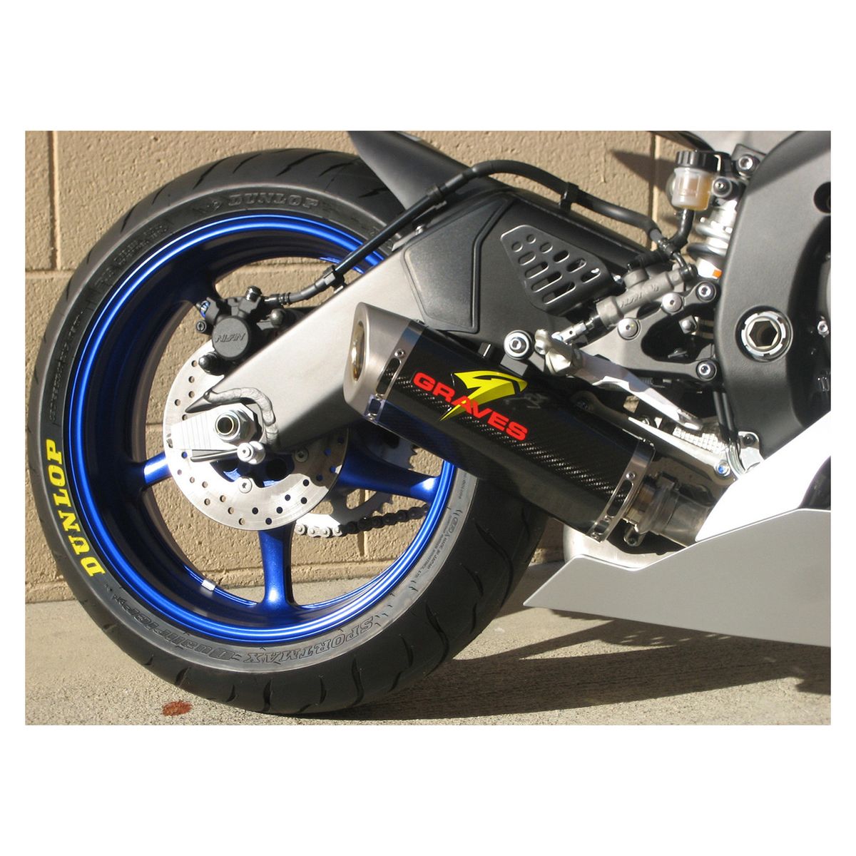 Graves Hexagonal Slip-On Exhaust for Yamaha R6