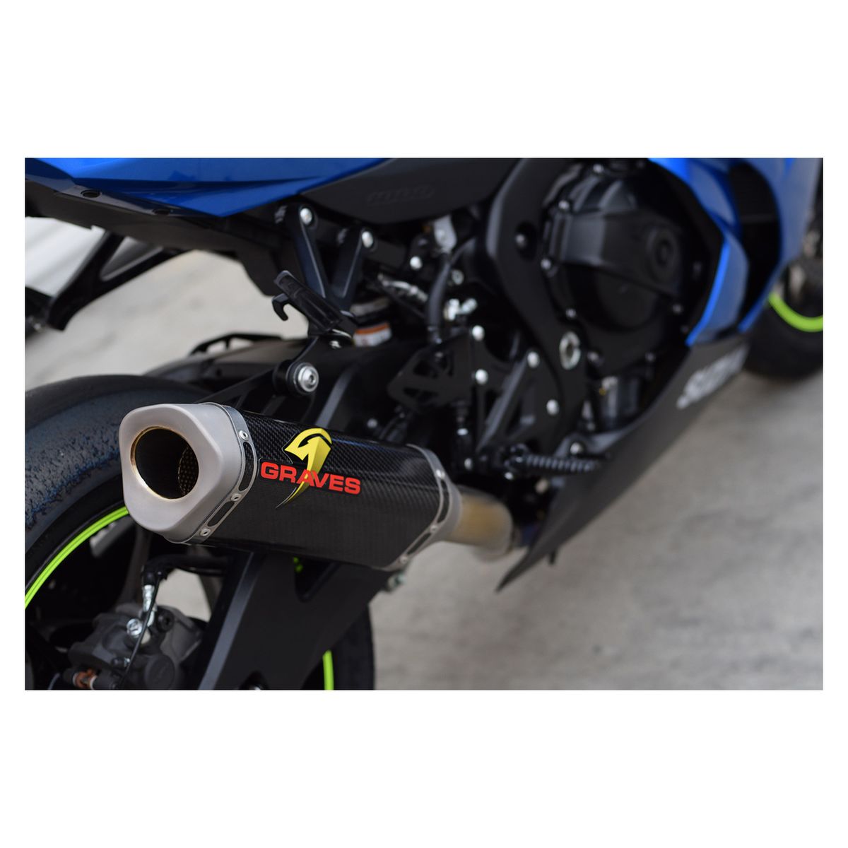 Graves Hexagonal Exhaust System for Suzuki GSXR 1000