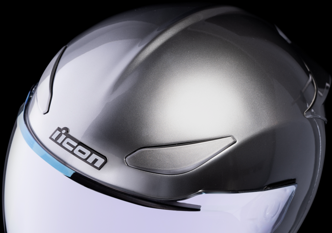 Icon-domaintm-helmet-cornelius-silver-medium-0101-14974 - image none - 10e649df-17c6-4975-8362-6f8e61434526